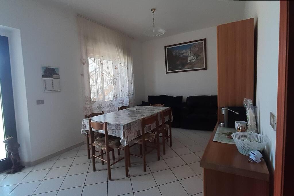 La Casa Di Heidi Apartamento Serra deʼ Conti Exterior foto